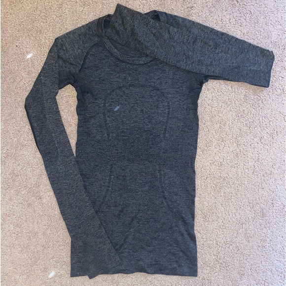 Lululemon Swiftly Tech Long Sleeve - Picture 1 of 9